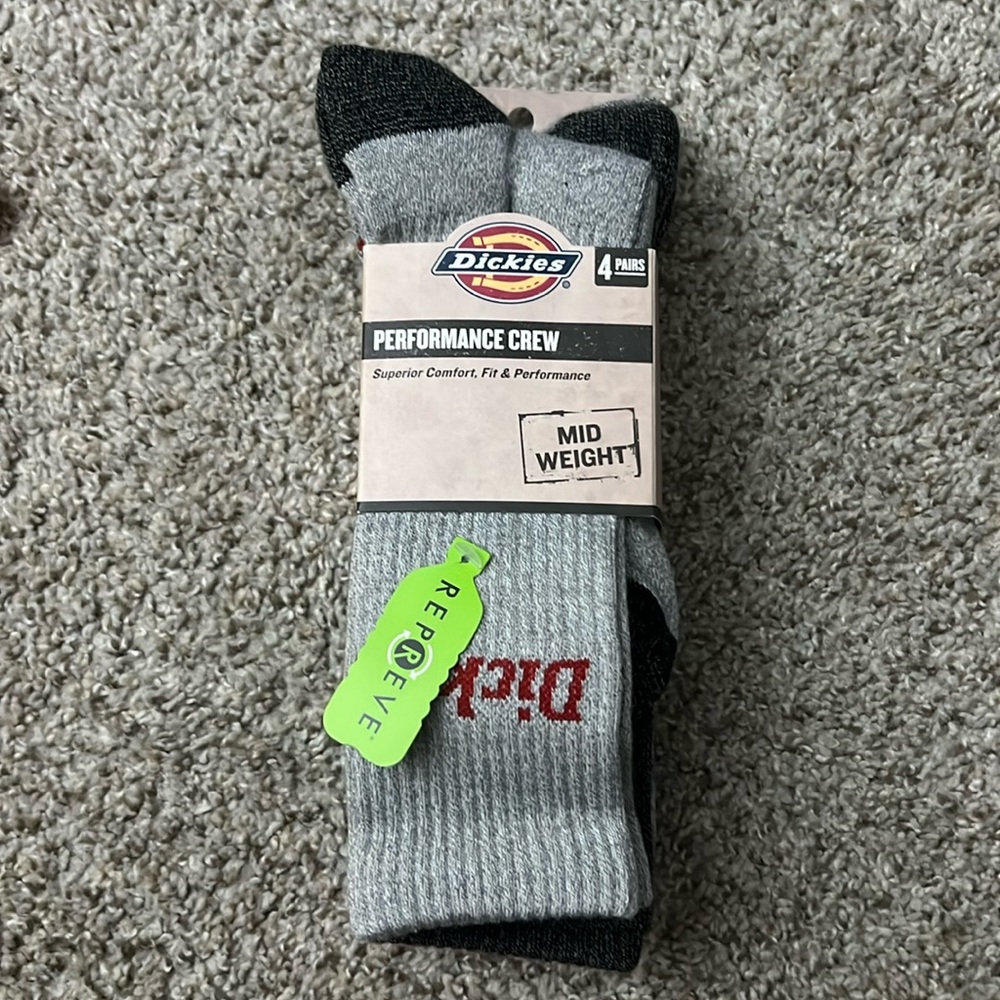 Dickies Performance Crew Socks - 4-pack.